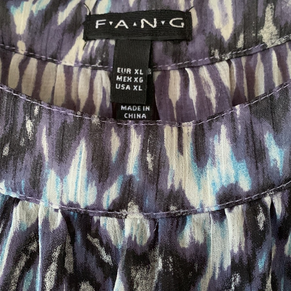 FANG Women’s Light/Airy Top Size XL, colors white,blue,purple and elastic waist - Picture 3 of 15